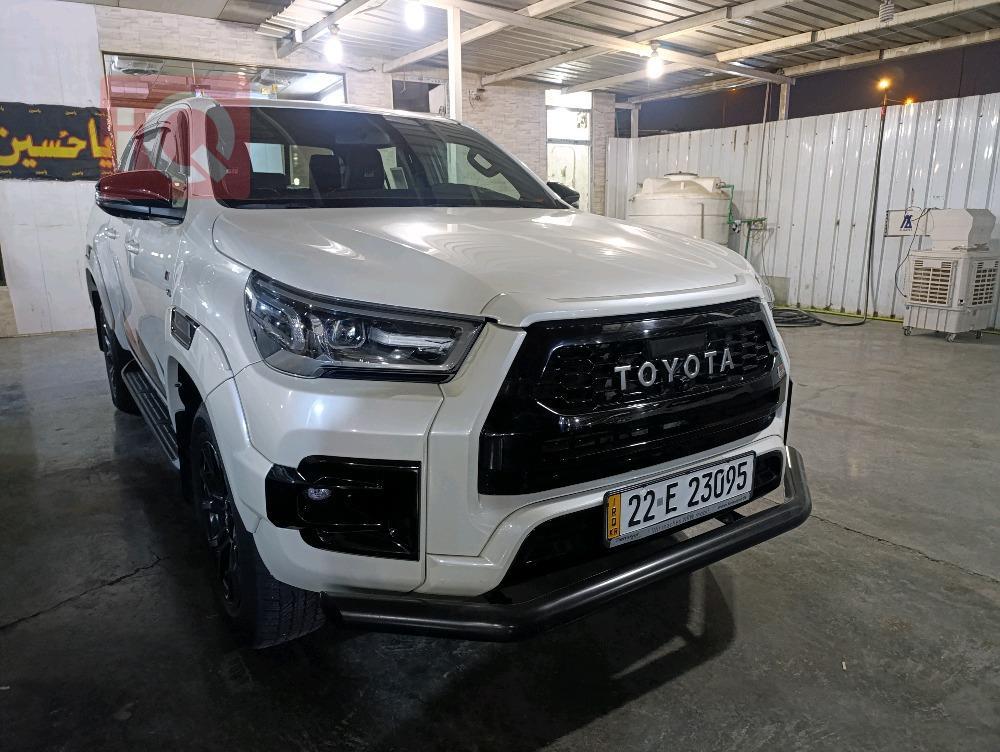 Toyota Hilux